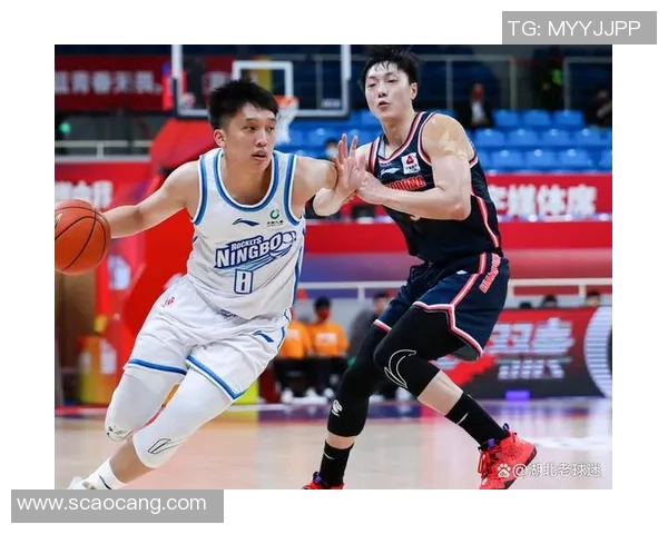 重庆足球队以76分领跑奥运会积分榜展现强劲实力